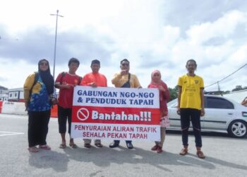 NGO dan penduduk membantah pelaksanaan sistem jalan sehala di laluan utama di pekan Tapah, Perak.