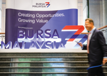 BURSA Malaysia dijangka meneruskan momentum positif pada tahun ini selepas mencatatkan keuntungan bersih lebih tinggi pada tahun kewangan berakhir 31 Disember 2024. - GAMBAR HIASAN