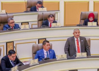 RAIS Yasin pada Sidang DUN Melaka di Seri Negeri, Ayer Keroh, Melaka.