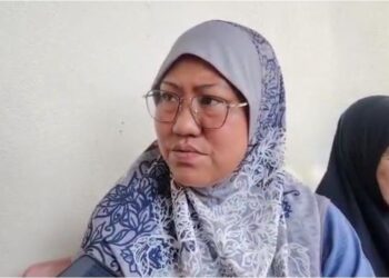 SITI Zaharan ketika ditemui di Unit Forensik Hospital Kepala Batas (HKB), Pulau Pinang.-UTUSAN/SITI NUR MAS ERAH AMRAN