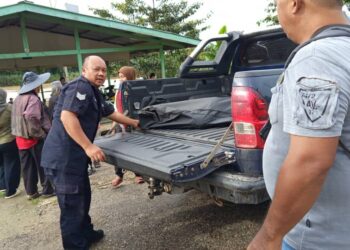 MAYAT mangsa dibaham buaya di Sungai Kinabatangan berhampiran Kampung Bilit, Kinabatangan hari ini-IHSAN BOMBA