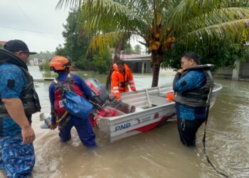 BOT penyelamat adalah antara sumbangan Permodalan Nasional Berhad (PNB) bagi  memudahkan operasi membantu mangsa banjir.