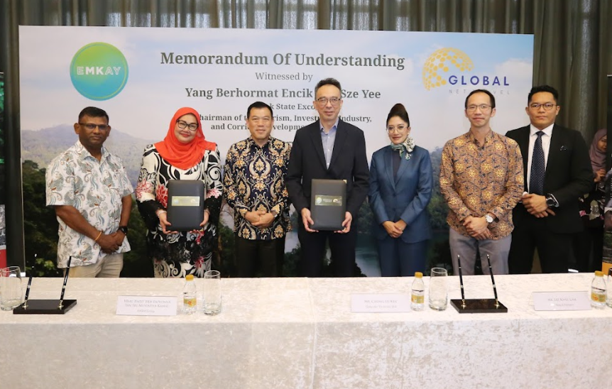 EMKAY, Global Net Travel bina resort terapung RM20j