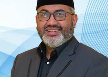 GULAM MUSZAFFAR GULAM MUSTAKIM