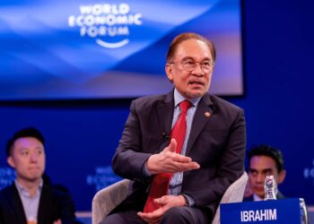 ANWAR Ibrahim menyertai program 'Special One-on-One Exclusive Dialogue with Forum Leadership' bersempena Sidang Kemuncak Tahunan Forum Ekonomi Dunia (WEF) 2025 di Davos, Switzerland hari ini.