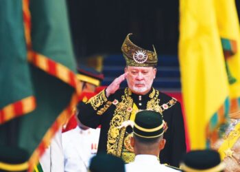 YANG di-Pertuan Agong sebagai ketua negara berperanan sebagai ‘payung’ atau pelindung kepada seluruh rakyat Malaysia.