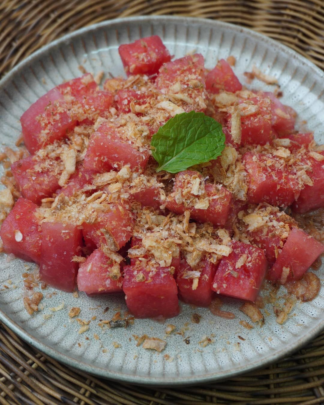 Manisan tembikai ikan kering unik, sedap