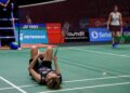 AKSI pemain perseorangan wanita negara, Goh Jin Wei ketika menentang pemain India, Malvinka Bansod pada Kejohanan Badminton Terbuka Malaysia 2025, di Axiata Arena, hari ini. - UTUSAN/SHIDDIEQIIN ZON