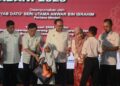 ANWAR Ibrahim (tengah) ketika menghadiri Program Muhibbah Madani anjuran Yayasan Muhibbah Malaysia di pekarangan Majlis Bandaraya Seberang Perai (MBSP), Bukit Mertajam, Pulau Pinang, hari ini.