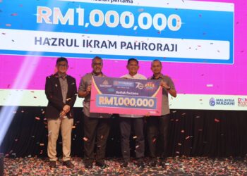 HAZRUL Ikram Pahroraji dipilih sebagai pemenang utama cabutan akaun pelaburan itu yang menawarkan hadiah keseluruhan berjumlah RM5.8 juta.