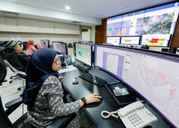 ELOK juga kiranya Jabatan Meteorologi Malaysia (MET)  menguar-uarkan keadaan suhu di tanah-tanah tinggi di Malaysia terutama yang mempunyai suhu sederhana sejuk antara 20 ke 14 darjah celsius (°C).