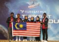 PASUKAN Astral USM yang membawa cabaran Malaysia pada Model Satellite Competition yang diadakan di Teknofest, Turkiye  baru-baru ini.