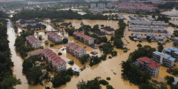 Pemandangan kawasan banjir di Bintulu yang dirakam oleh Unit Dron Angkatan Pertahanan Awam Sarawak pada 30 Januari lalu.