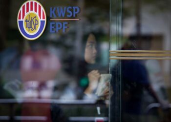 KUMPULAN Wang Simpanan Pekerja (KWSP) kekal kukuh secara kewangan, memberikan pulangan mampan jangka panjang kepada 15 juta pencarum.