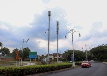 PELANCARAN 5G bebas dan tawaran awam permulaan (IPO) akan mengurangkan kebergantungan kepada teknologi Barat. – GAMBAR HIASAN