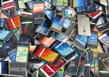 E-WASTE merupakan cabaran besar yang dihadapi Malaysia dalam era digital yang memberi impak terhadap alam sekitar dan kesihatan manusia.