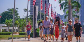 Malaysia mencatat kedatangan 38 juta pelancong asing sepanjang tahun lalu.