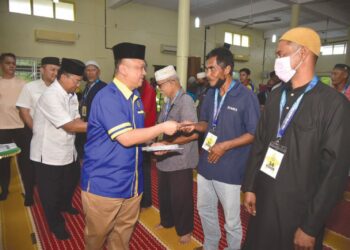 PROGRAM Majlis Agama Islam Perlis (MAIPs) bersama Raja Muda Perlis, Tuanku Syed Faizuddin Putra Jamalullail bagi membantu asnaf yang memerlukan adalah antara program pengagihan zakat yang diadakan oleh Tenaga Nasional Berhad (TNB).