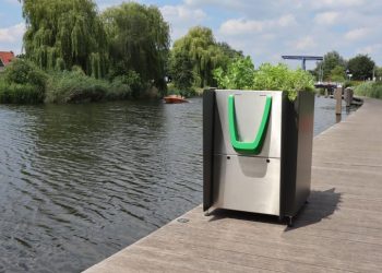 GREENPEES membantu mengurangkan tabiat penduduk Amsterdam yang suka buang air kecil merata-rata. - AGENSI