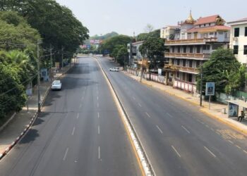 GAMBAR yang diambil menerusi AFPTV menunjukkan jalan raya sepi di Yangon ketika penunjuk perasaan menggesa mogok senyap diadakan bagi membantah rampasan kuasa. - AFP