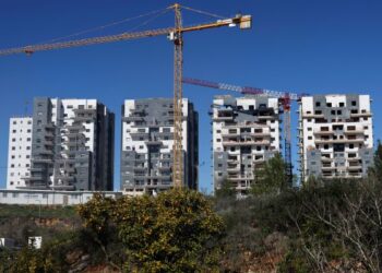 PROJEK pembinaan rumah haram penduduk Israel di Ramallah, Tebing Barat, Palestin. - AFP