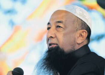 USTAZ AZHAR IDRUS