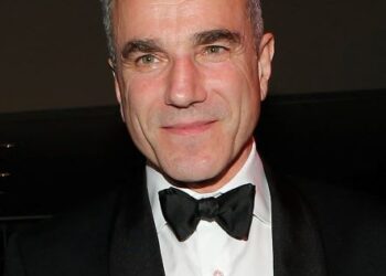 DANIEL Day-Lewis mengaku mengalami masalah kesihatan mental. - AFP