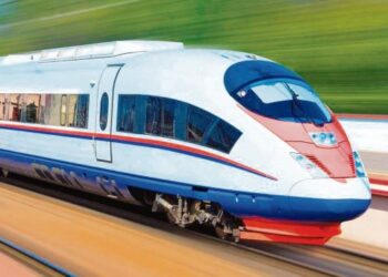 PEMBATALAN projek Laluan Keretapi Pantai Timur (ECRL) hanya merugikan kerana pembinaannya dijangka mampu melonjakkan ekonomi negara. – GAMBAR HIASAN