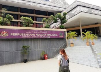 Perkhidmatan Perpustakaan Negara perlu dibuka semula bagi memudahkan golongan pelajar mendapatkan maklumat untuk tujuan  pembelajaran.