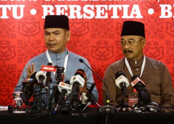 JAMAL Md Yunos bercakap pada sidang akhbar sempena Perhimpunan Agung UMNO 2022 di Dewan Merdeka, Pusat Dagangan Dunia (WTC) Kuala Lumpur. - UTUSAN/AFIQ RAZALI