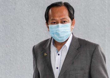 AHMAD MASLAN