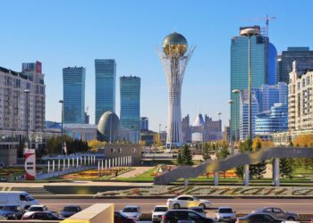 Astana, ibu negara Kazakhstan semakin pesat membangun. - GAMBAR HIASAN/AGENSI
