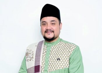 AHMAD HUSNI ABDUL RAHMAN