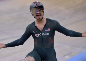 AZIZULHASNI AWANG