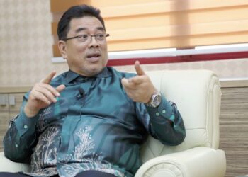 SULAIMAN Md. Ali dalam wawancara eksklusif Utusan Malaysia di Seri Negeri, Ayer Keroh, Melaka. – UTUSAN/RASUL AZLI SAMAD