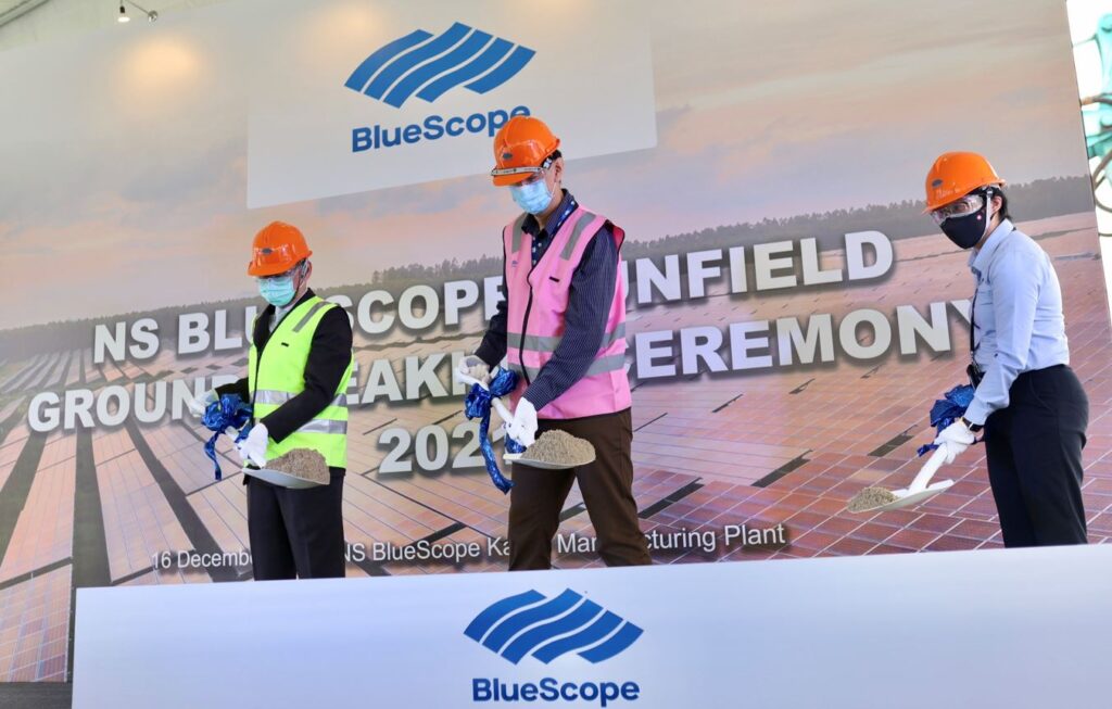 NS Bluescope Bina Ladang Solar - Utusan Malaysia