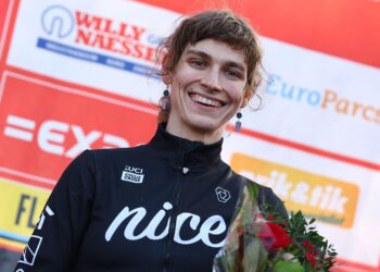 AUSTIN Killips menjadi pelumba transgender pertama memenangi perlumbaan peringkat wanita UCI di Tour of Gila, Ahad lalu.