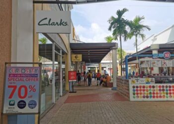 FAO menawarkan diskaun sehingga 90 peratus sempena kempen Promosi Shopp@Melaka bermula 19 April sehingga 12 Mei depan. - FOTO/DIYANATUL ATIQAH ZAKARYA