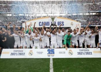 PEMAIN Real Madrid meraikan kejayaan muncul juara La Liga buat kali ke-35.