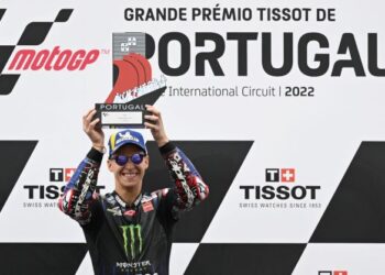 Fabio Quartararo ungguli saingan MotoGP di Litar Antarabangsa Algarve, sebentar tadi.-AFP