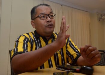 Setiausaha Gabungan Persatuan Penyokong Bolasepak Perak (TBG Mobs Perak Fans Club), Hakimi Helmi bercadang mengambil tindakan drastik ke atas IMC.