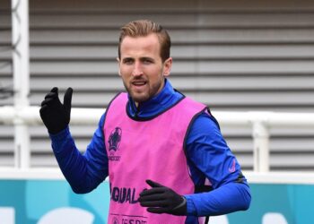 HARRY Kane secara tidak sengaja mendedahkan taktikal pasukannya dalam video yang dimuat naik menerusi media sosial sebelum menentang Jerman esok. 