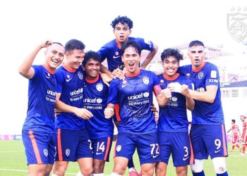 PEMAIN JDT II meraikan kejayaan menumpaskan Kelantan FC dalam aksi Liga Perdana di  Kota Bharu hari ini. - IHSAN JOHOR SOUTHERN TIGERS