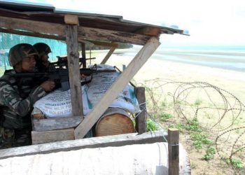 PASUKAN keselamatan sentiasa memantau kawasan sempadan negara daripada diceroboh oleh pelarian atau pendatang asing tanpa izin (PATI) terutama melalui jalan laut.