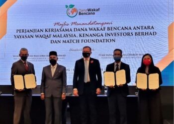 Majlis menandatangani memorandum persefahaman antara Kenanga Investros, Yayasan Waqaf Malaysia dan Yayasan MATCH.