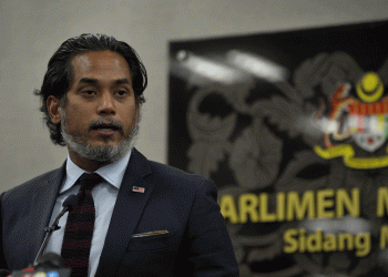 KHAIRY JAMALUDIN