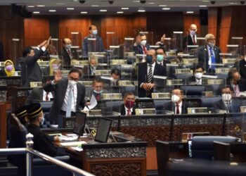 AHLI Parlimen blok pembangkang diminta lebih matang dan telus selain menolak agenda peribadi dalam terus menyalahkan SPRM ketika berbahas di Parlimen. - GAMBAR IHSAN JABATAN PENERANGAN.