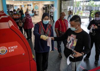 Keupayaan KWSP memberikan pulangan yang konsisten terhadap para pelaburnya dipuji.