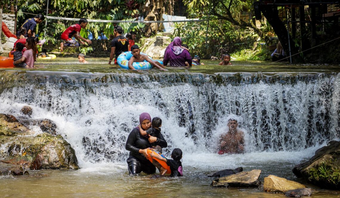 Sungai Kemensah jadi tumpuan ketika krisis air - Utusan Malaysia