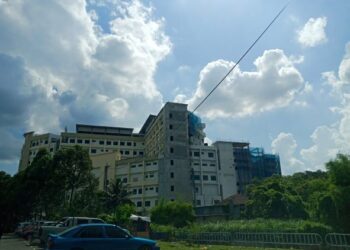 KEADAAN projek pembinaan Kompleks
Rawatan Wanita dan Kanak-Kanak Hospital
Kajang di Sungai Jelok yang dirakam pada 10
Mei lalu.